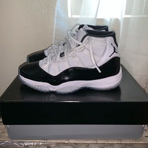 Jordan 11’s (concords)